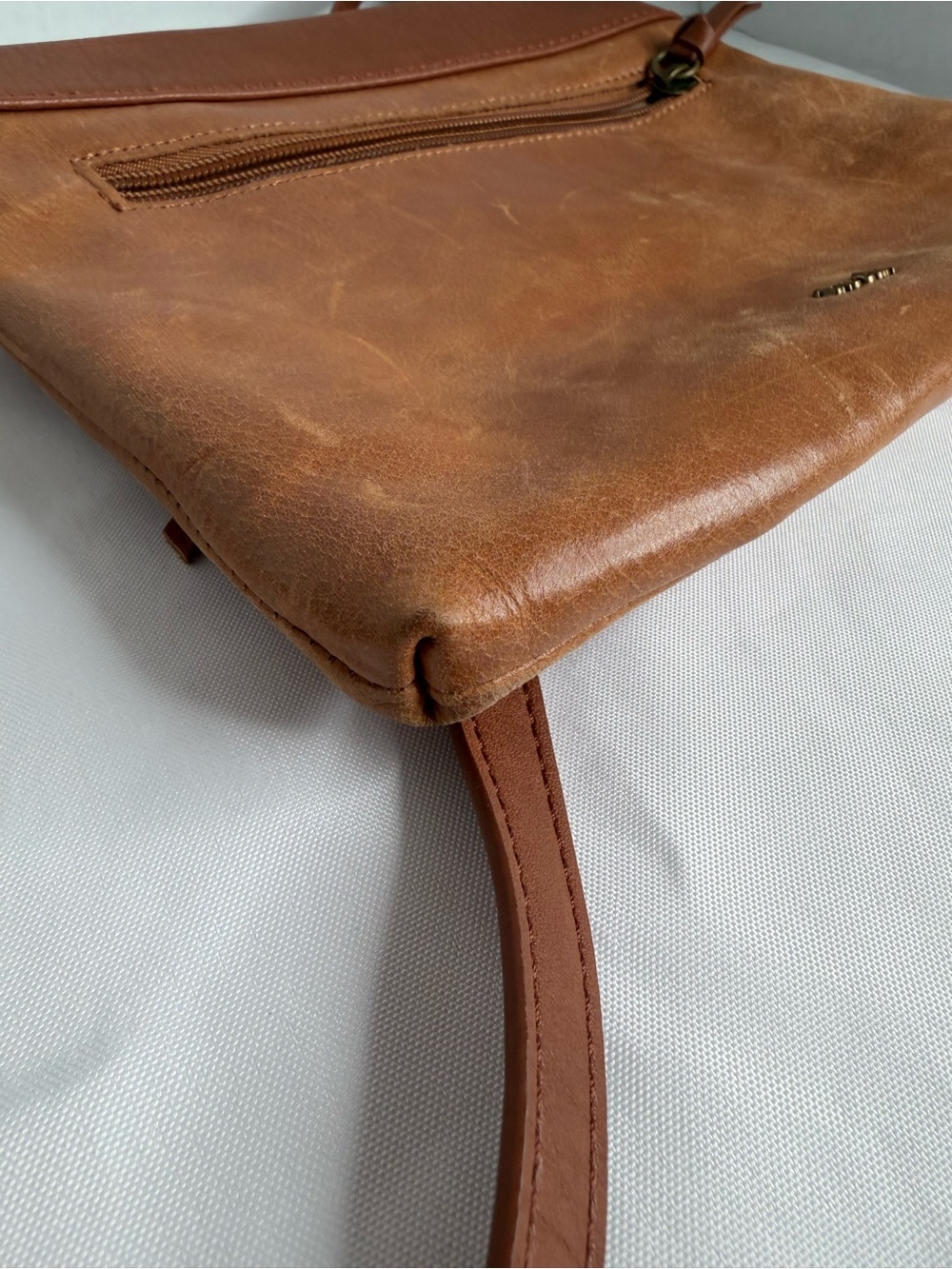 The Sak Sanibel Leather Crossbody Bag - Picture 5 of 8